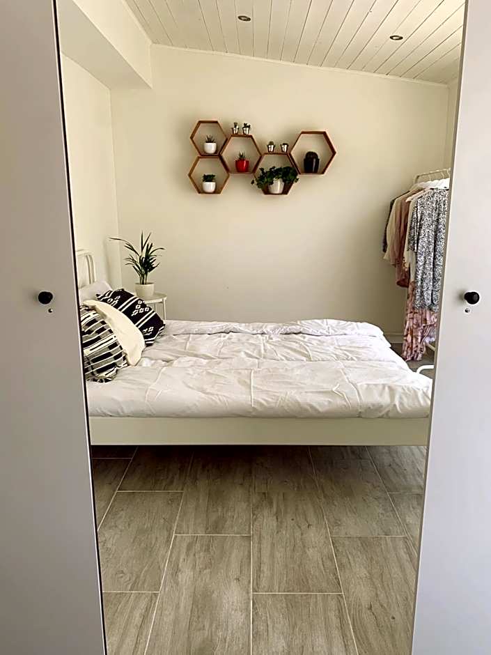 Aranykert Apartmanok Vének