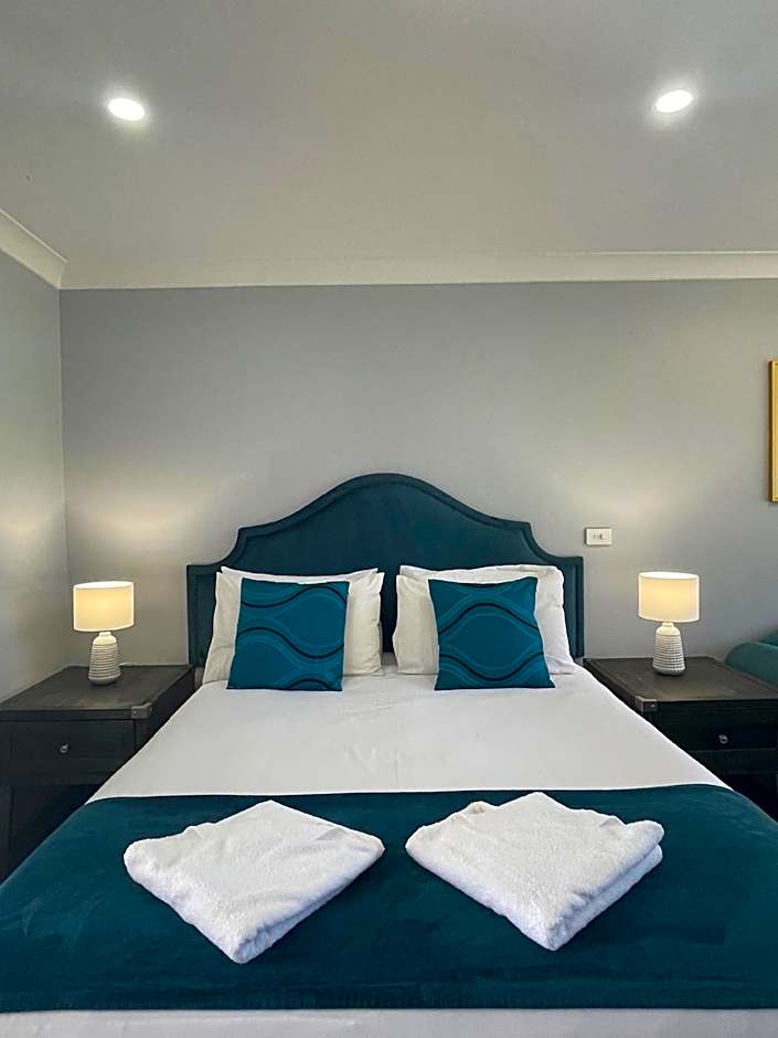 Town And Country Motor Inn Forbes