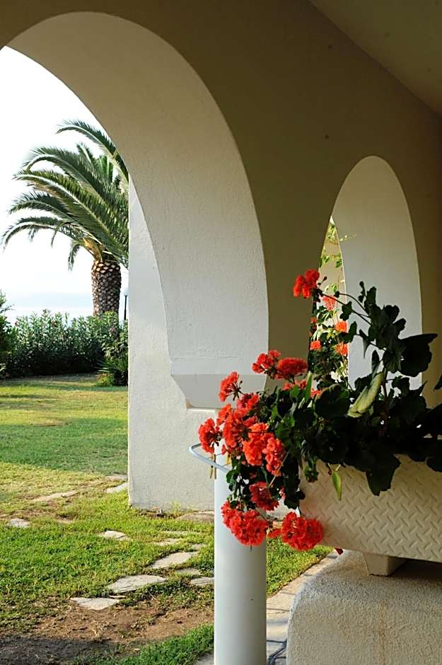 Assa Maris Beach Hotel