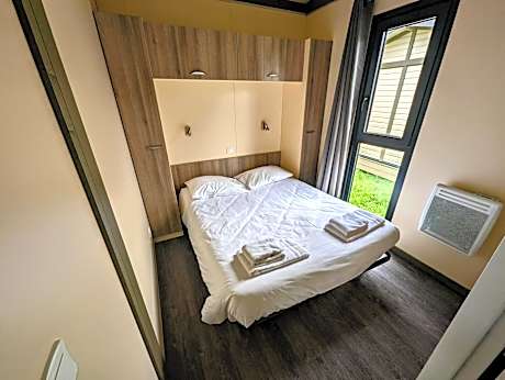 Three-Bedroom Lodge with Spa Access