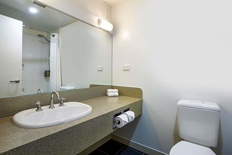 Holiday Inn Melbourne Airport By IHG