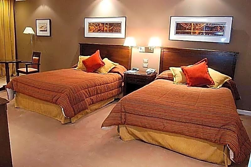 Howard Johnson Sierras Hotel and Casino