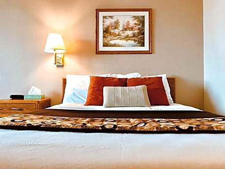 Queen Suite