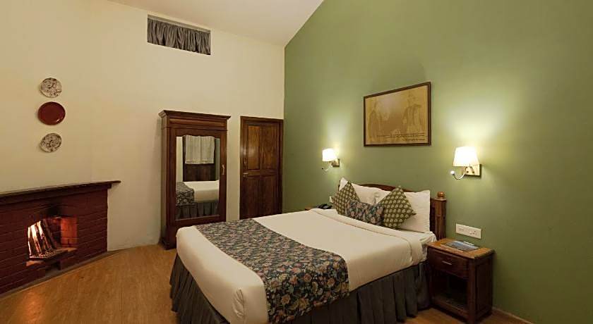 Sherlock Homes  A Heritage Theme Hotel