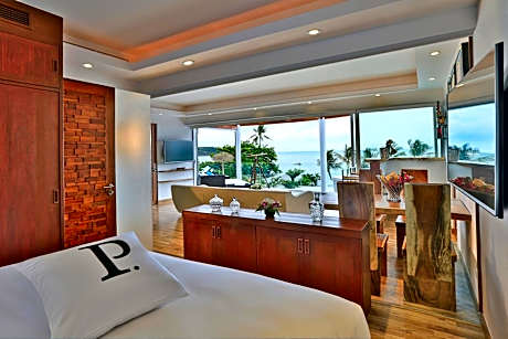 Penthouse Suite