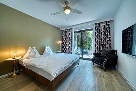 One-Bedroom Suite unique with Terrace