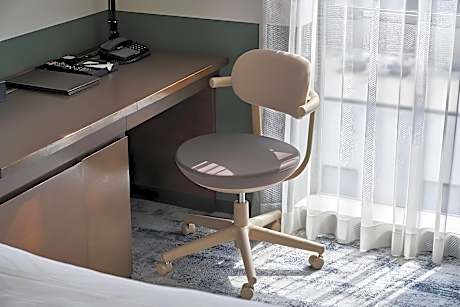 Smoking: Moderate single