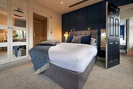 The Bridge Rooms