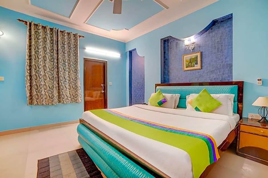 Treebo Paras International