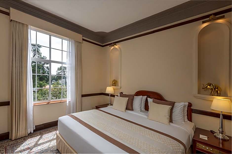 Photo 1 of 10 of Presidential Suite