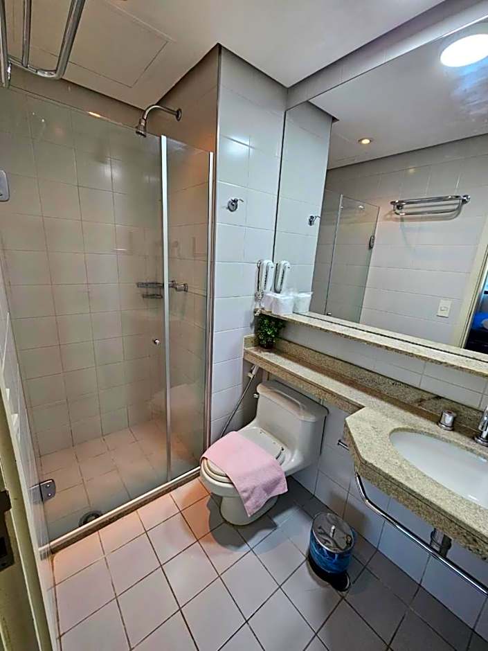 Hotel Internacional Ibirapuera 2534 proximo Metro