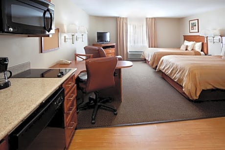 Queen Studio Suite with Two Queen Beds - Mobility Access Tub/Non-Smoking