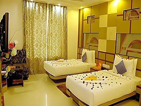 FabHotel Prime Simna International