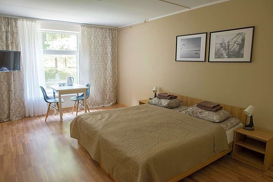 KAUNO JACHTKLUBAS Baltosios Burės