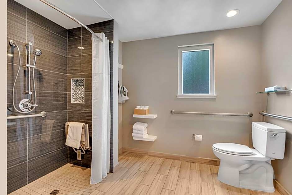 Sather Berkeley - SureStay Collection by Best Western