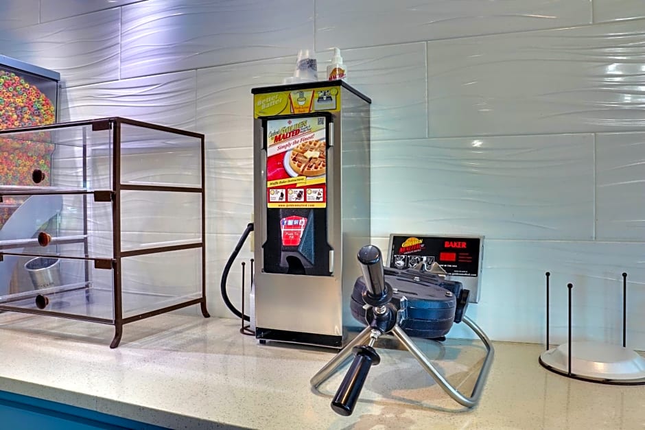 Country Inn & Suites by Radisson, Savannah Gateway, GA