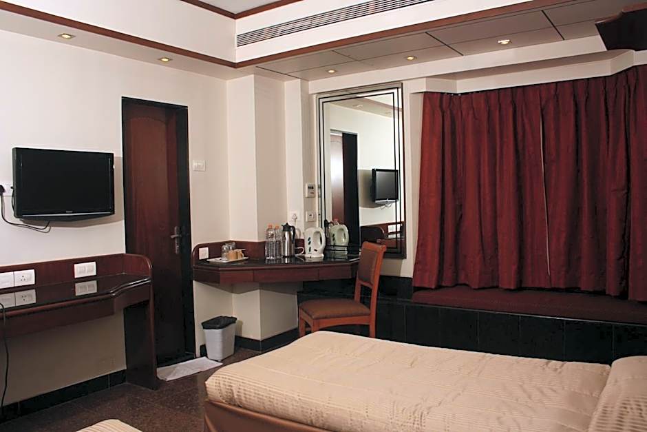 Hotel Karl Residency