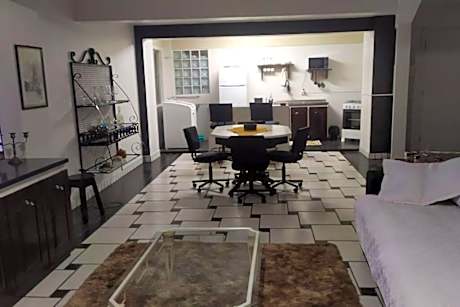 Liberdade! Apto no centro!