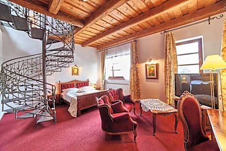 Superior Apartment (4 Adults)