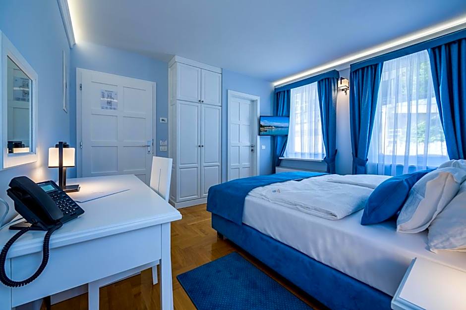 Hotel Domino
