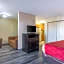 Econo Lodge Inn & Suite Clarksville