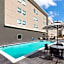 La Quinta Inn & Suites by Wyndham Austin Parmer/Tech Ridge