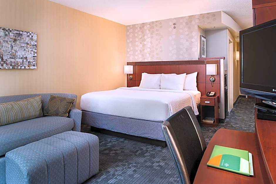 Courtyard by Marriott Hanover Lebanon