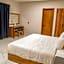 Quieto Hotel Suites