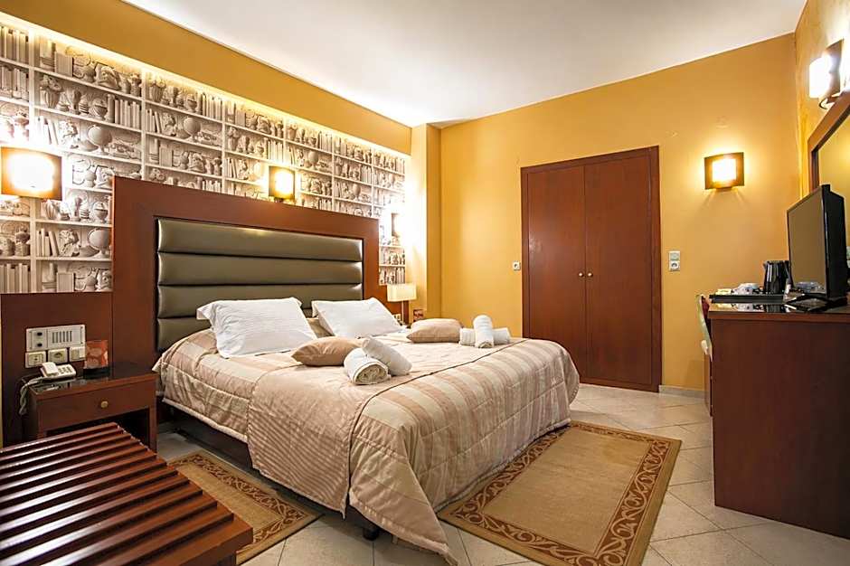 City Life Port Hotel
