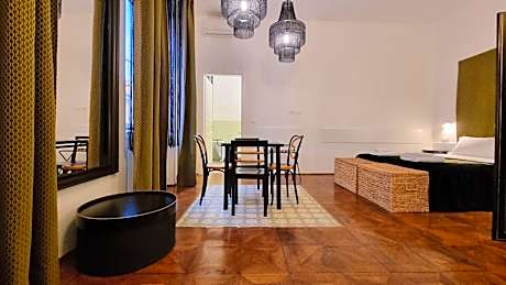 Triple Room with Private Bathroom