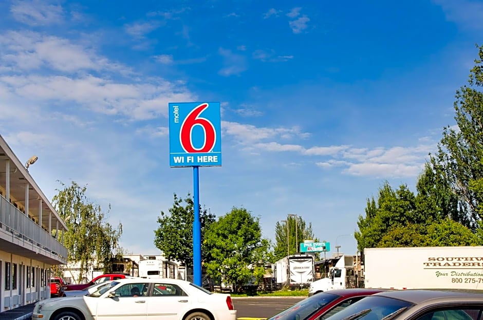 Motel 6-Tacoma, WA - Fife