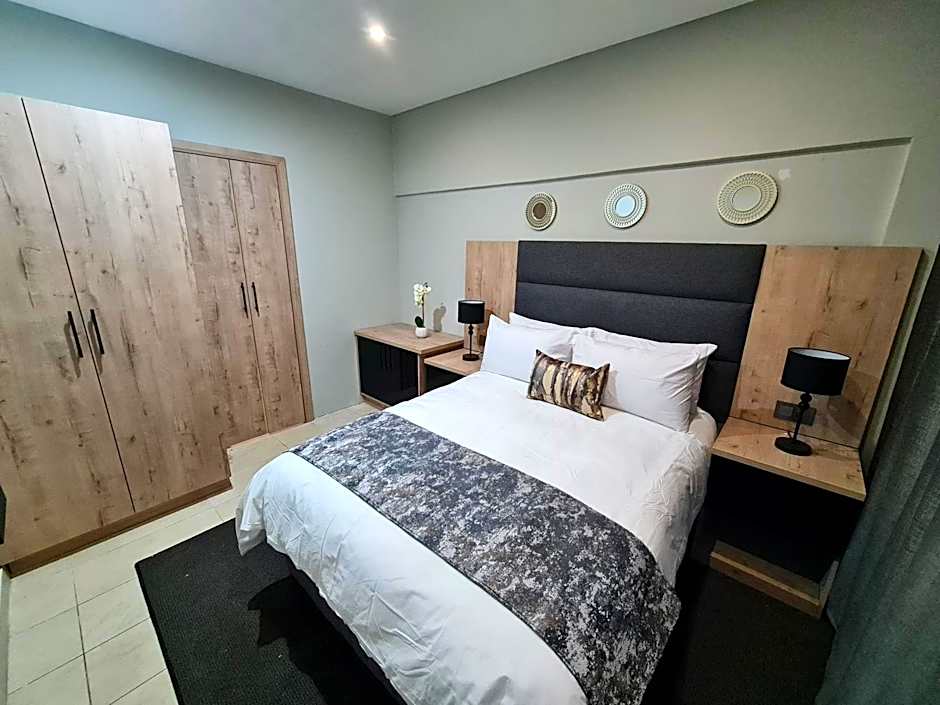 Luxe on Ridge Boutique Hotel