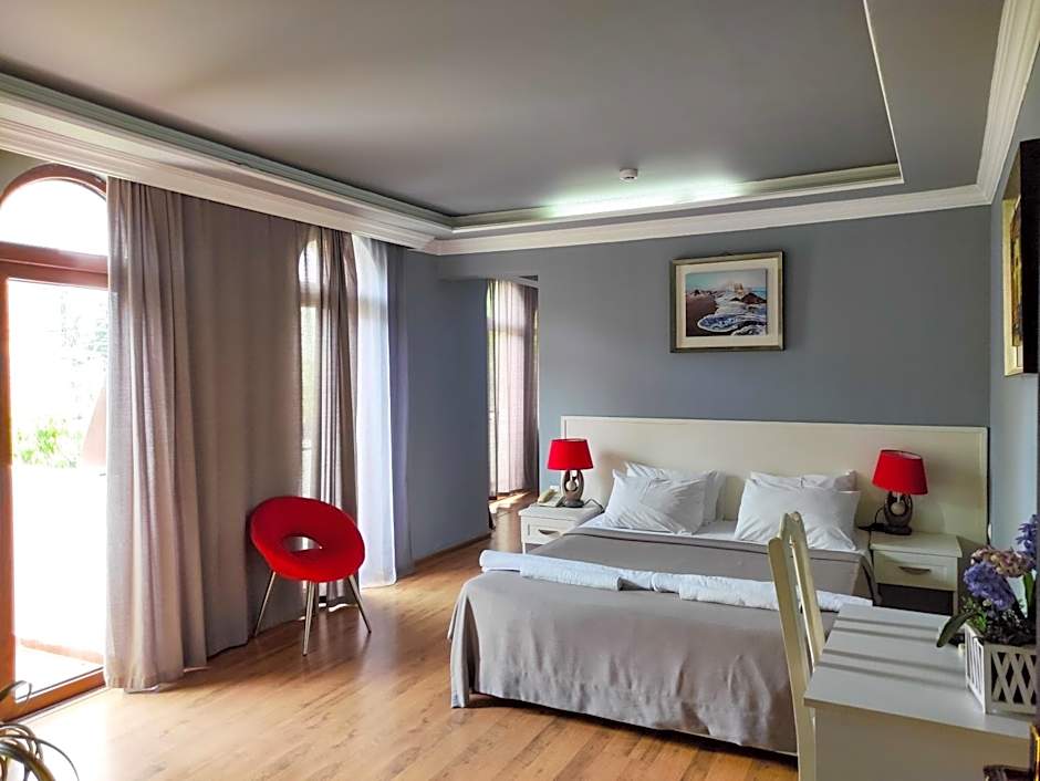 Aparthotel Old City