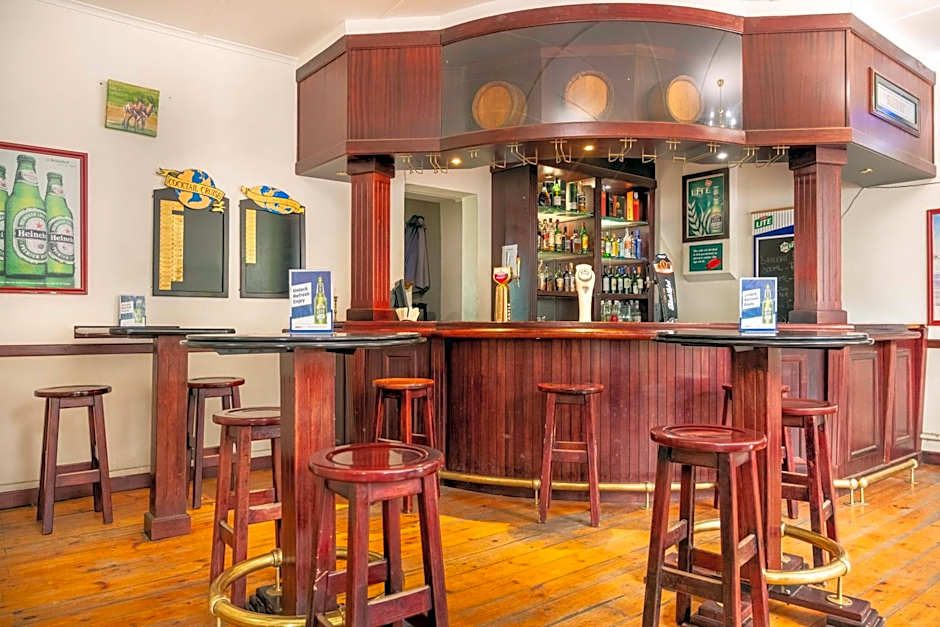 Karoo Country Inn