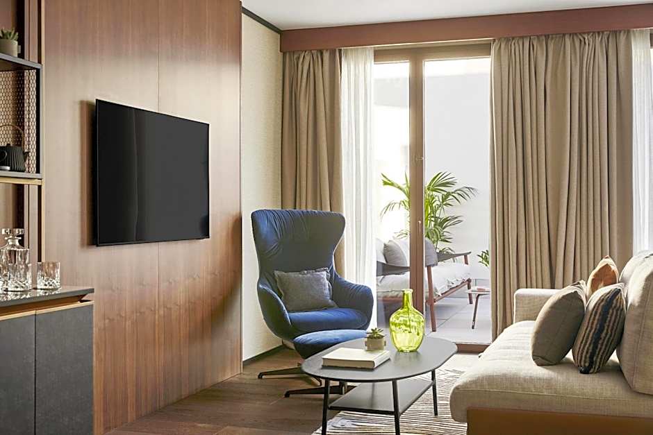 Thompson Madrid, by Hyatt