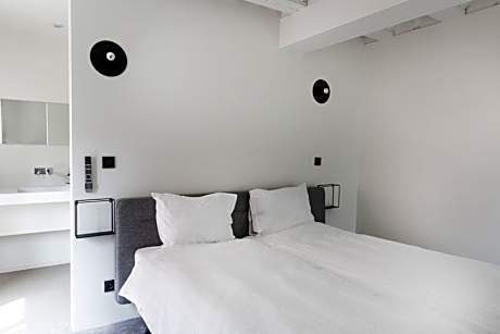 Double or Twin Room with Private Bathroom