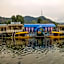 Swan Group of Houseboats, Golden Dal Lake