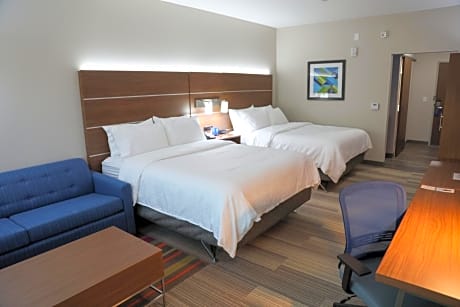Standard Queen Room with Two Queen Beds