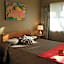 Six On Union Motel