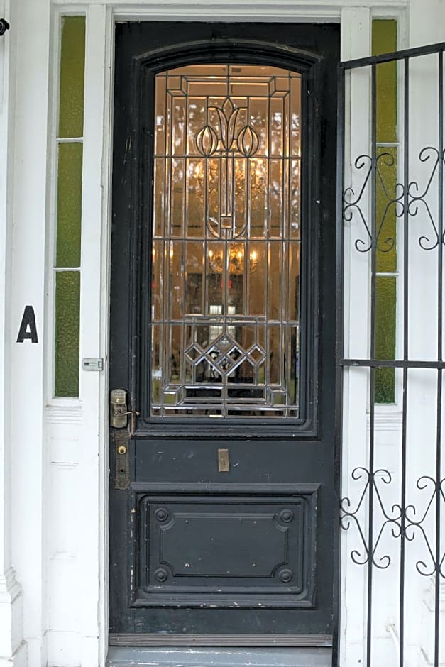 The Esplanade Guesthouse Mansion
