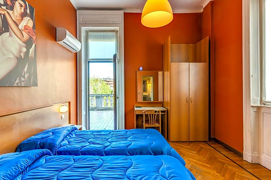 Hotel Apollo