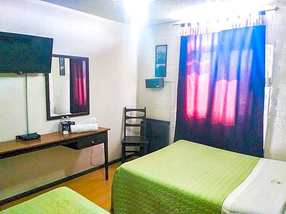 Hotel Trevi