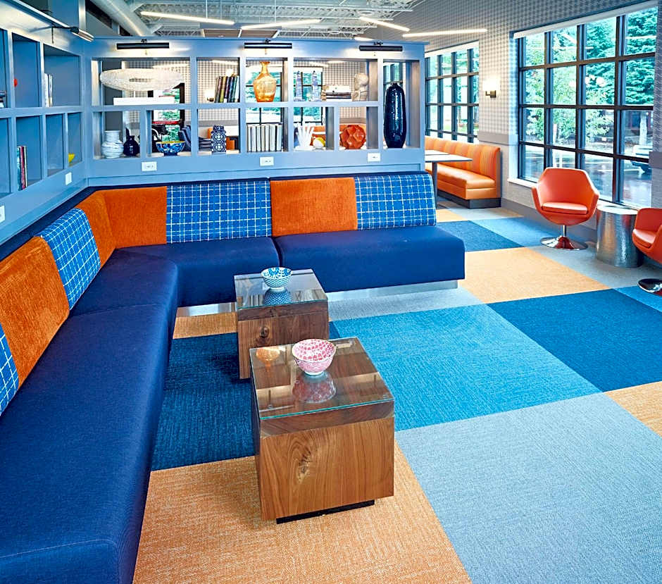 Livinn Hotel Minneapolis South / Burnsville