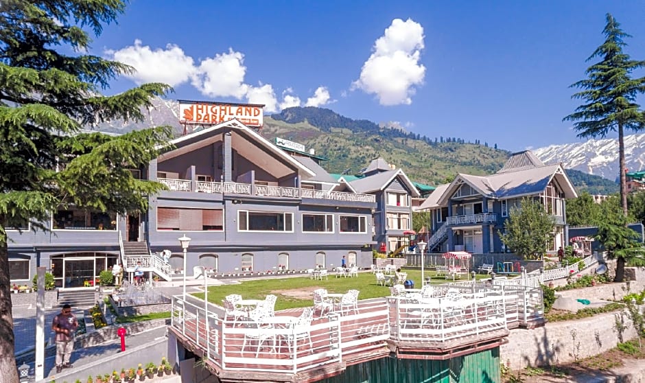 The Highland Park (A Centrally Heated River Side Resort)