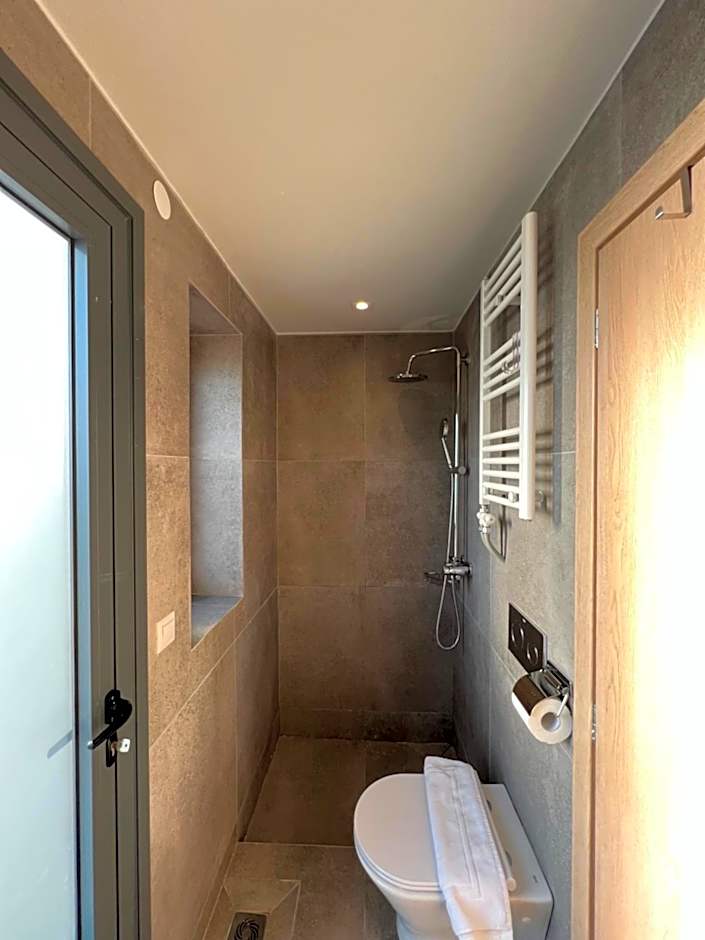 Aeson Premium Living