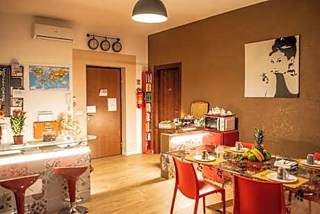 Emmanueli65 fronte clinica per 4 matrimoniale e castello