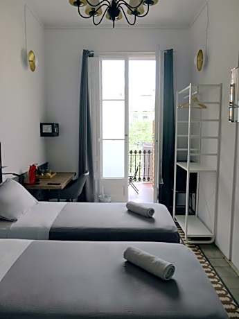 Twin Room with Private Bathroom