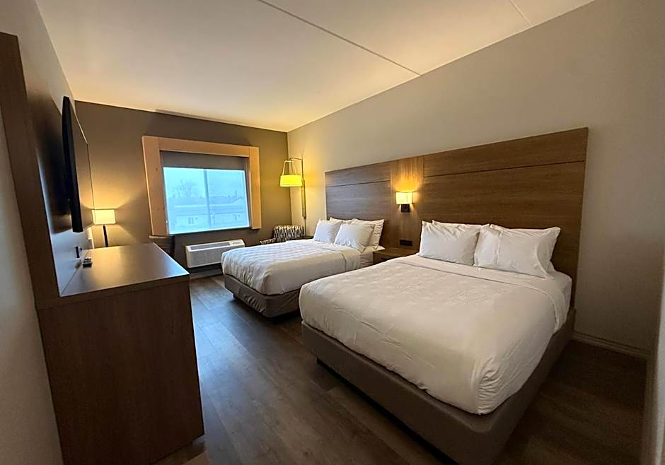 Best Western Plus 1000 Islands Hotel & Suites