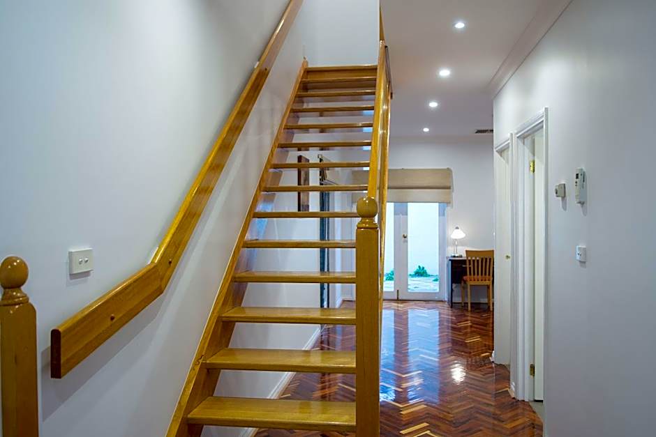 Best Western Plus Buckingham International