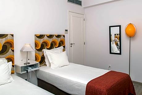 Twin Room with Balcony